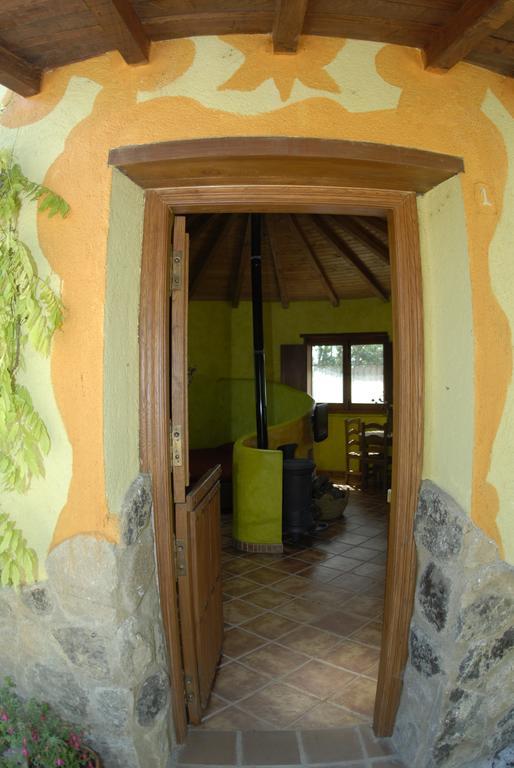 Apartamentos Rurales Ecopangea Valverde de la Vera Rum bild